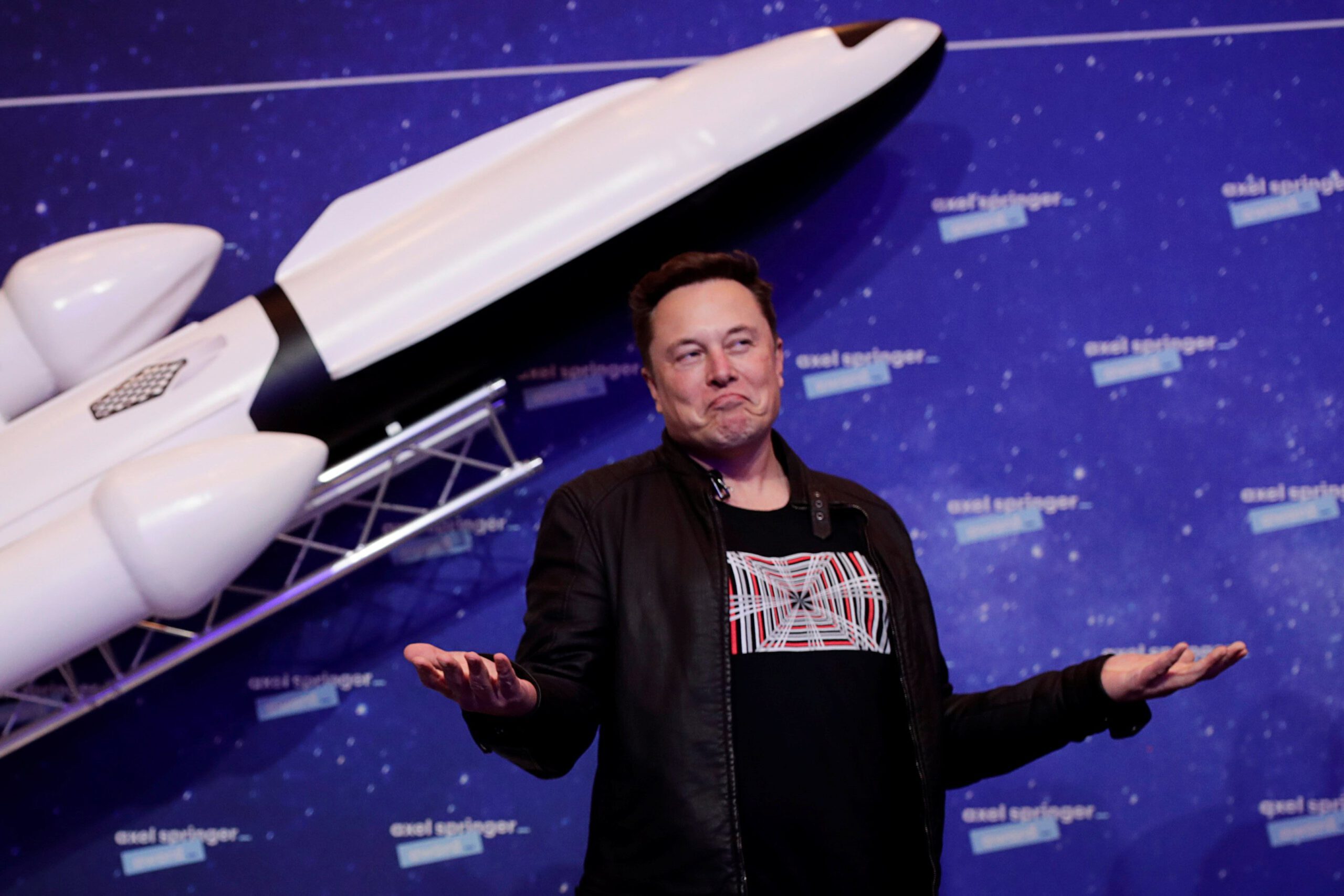 Elon Musk gợi ý SpaceX và Starlink có thể sẽ sớm chấp nhận thanh toán bằng Dogecoin (DOGE)