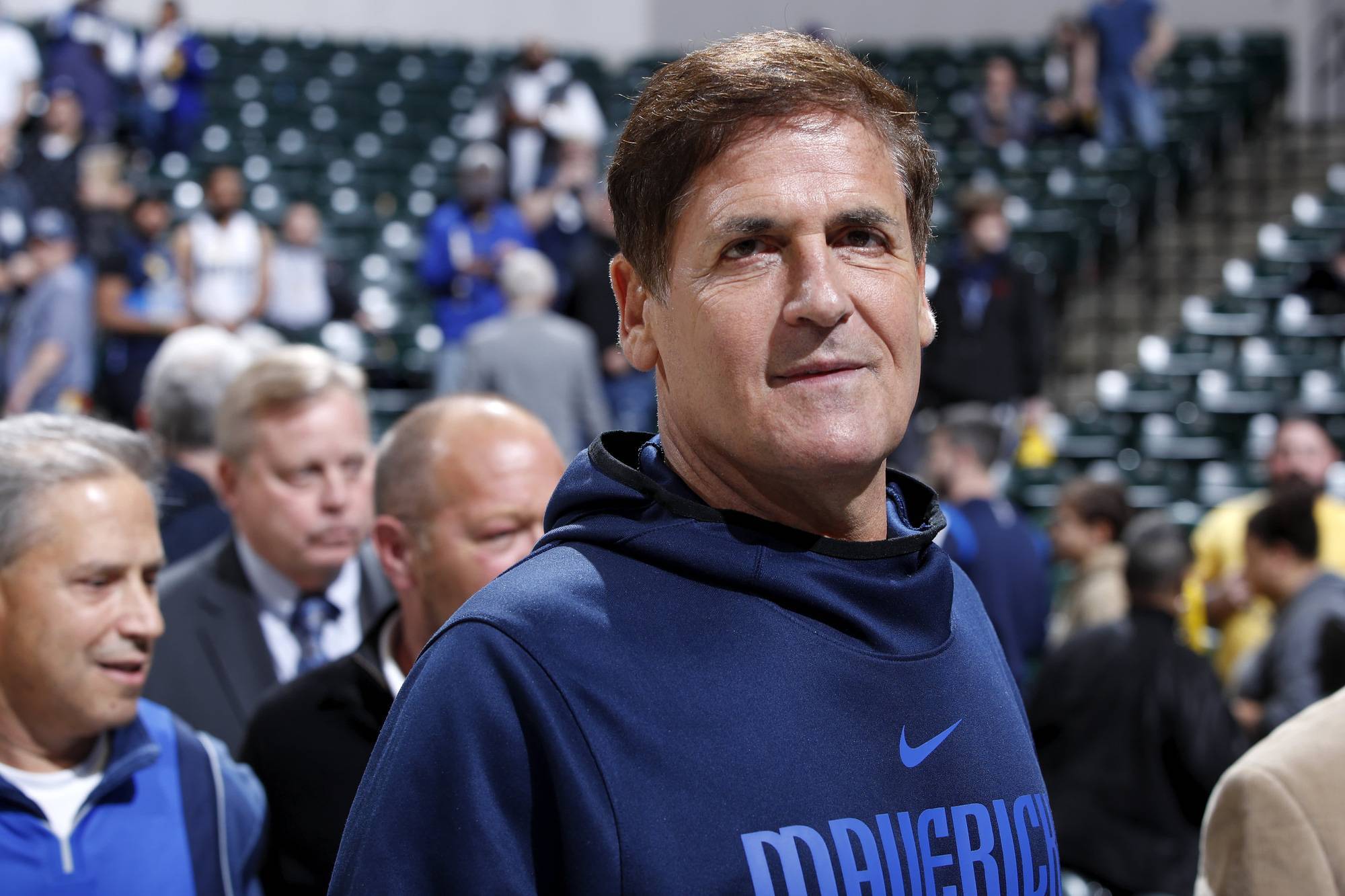 Mark Cuban Là Ai Hành Trình Đi Lên Từ Nghèo Khó Của Tỷ Phú chơi Ngông Nhất Thế Giới