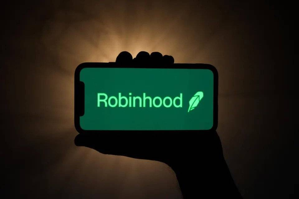 Robinhood Cân Nhắc Huỷ Niêm Yết Sol Ada Và Matic Sau Tin Sec Kiện Binance Và Coinbase